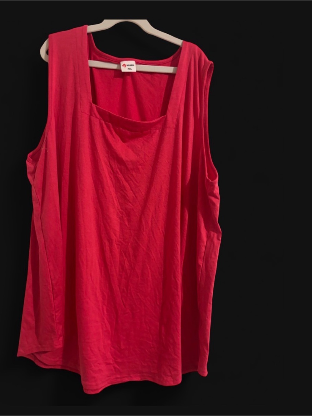 Classic Scoop Neck Tank Top - Vibrant Red